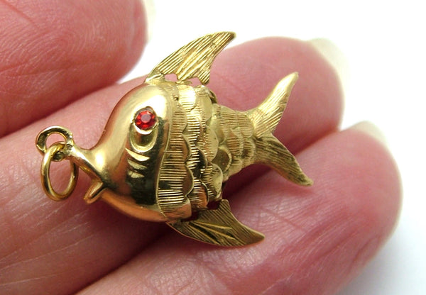 Vintage 1960’s 18ct 18k Gold Articulated Fish Charm with Red Stone Eyes Gold Charm - Sandy's Vintage Charms