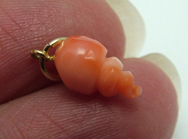 Tiny Vintage 1980's 9ct Gold & Carved Coral Seashell Charm Gold Charm - Sandy's Vintage Charms