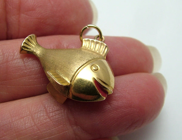 Vintage 1970's Hollow 9ct Gold Fish Charm with Painted Smile HM 1973 Gold Charm - Sandy's Vintage Charms