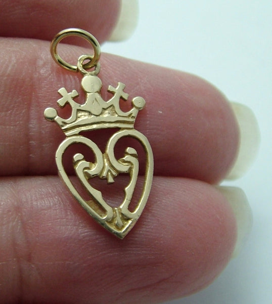Vintage 1990's Solid 14ct 14k Gold Luckenbooth Heart Charm