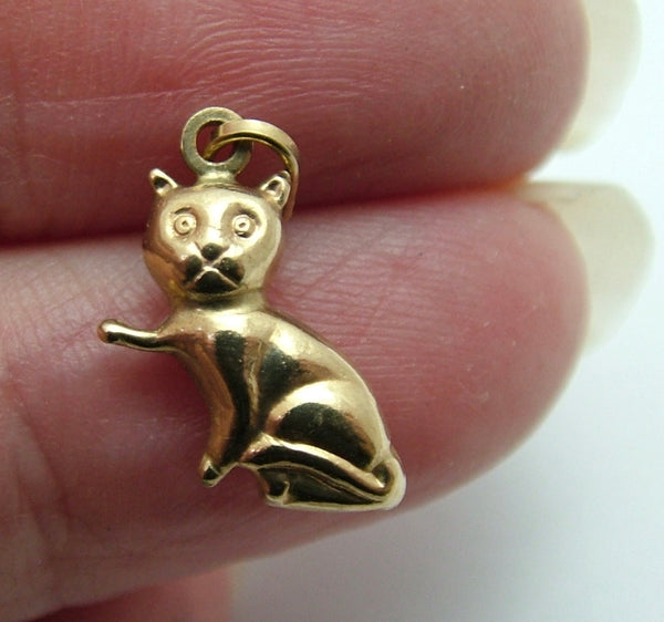 Vintage 1980's 9ct Gold Hollow Cat Charm
