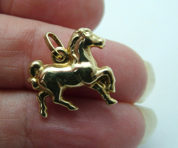 Vintage 1980's Hollow 9ct Gold Horse Charm