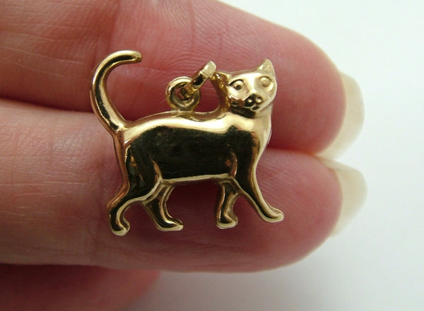 Vintage 1980's 9ct Gold Hollow Cat Charm
