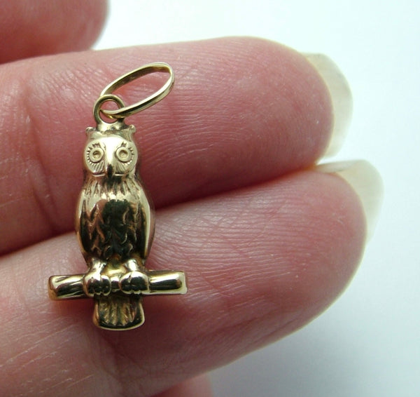 Vintage 1950's/60’s 9ct Gold Hollow Owl Charm