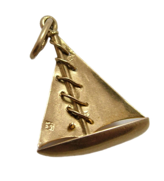 Vintage 1960's 18k 18ct Gold Sailing Yacht Charm