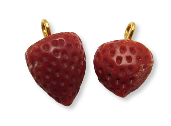 Pair of Vintage 1950's Coral Strawberry Charms with Metal Bale 1920s-1950s Charm - Sandy's Vintage Charms