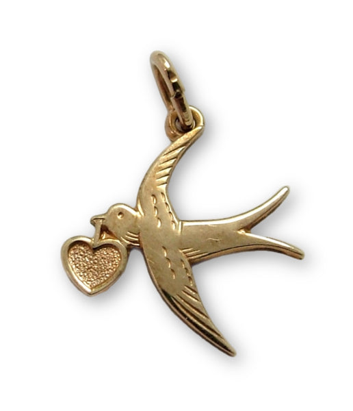 Small Vintage 1970's Solid 9ct Gold Swallow with Heart Charm HM 1978 Gold Charm - Sandy's Vintage Charms