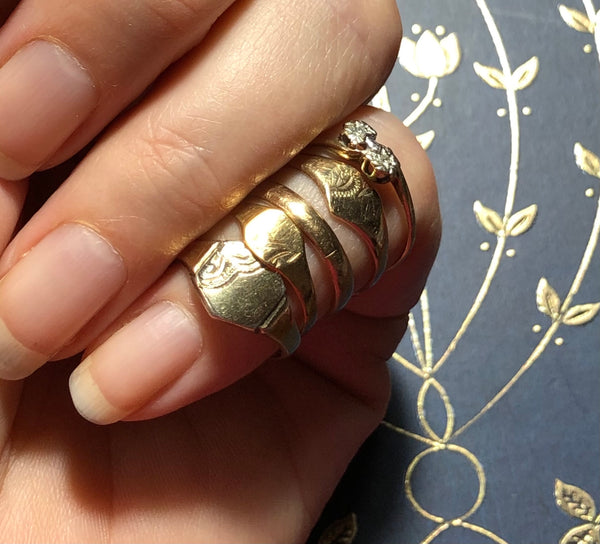 Small Vintage 1950's 9ct Gold Heart Shaped Signet or Pinkie Ring Charm Gold Charm - Sandy's Vintage Charms