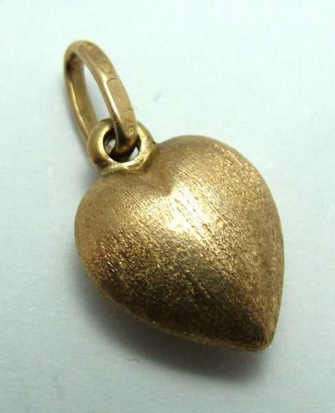 Small Vintage 1980’s Hollow 9ct Gold Textured Heart Charm Gold Charm - Sandy's Vintage Charms