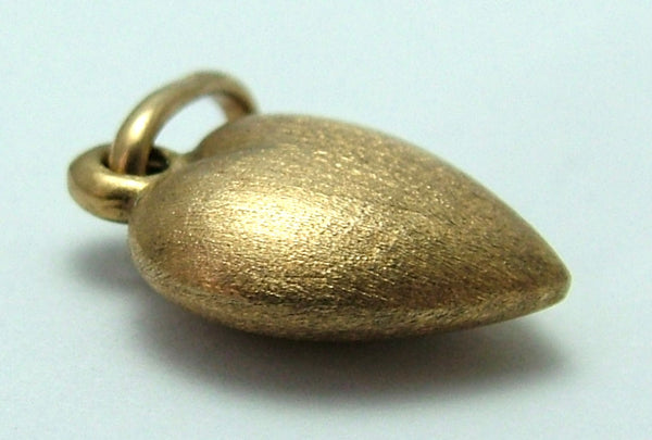 Small Vintage 1980’s Hollow 9ct Gold Textured Heart Charm Gold Charm - Sandy's Vintage Charms