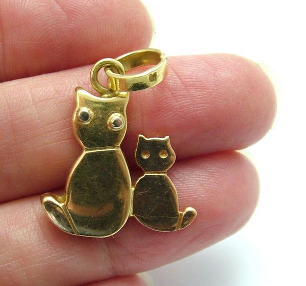 Large Vintage 1980's Italian 18k 18ct Gold Mother Cat & Kitten Charm Gold Charm - Sandy's Vintage Charms