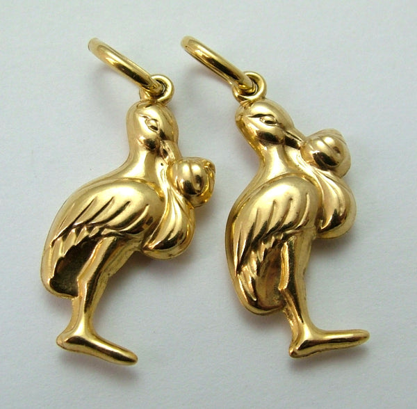 Vintage 1990's Hollow 9ct Gold Stork with Baby Charm Gold Charm - Sandy's Vintage Charms